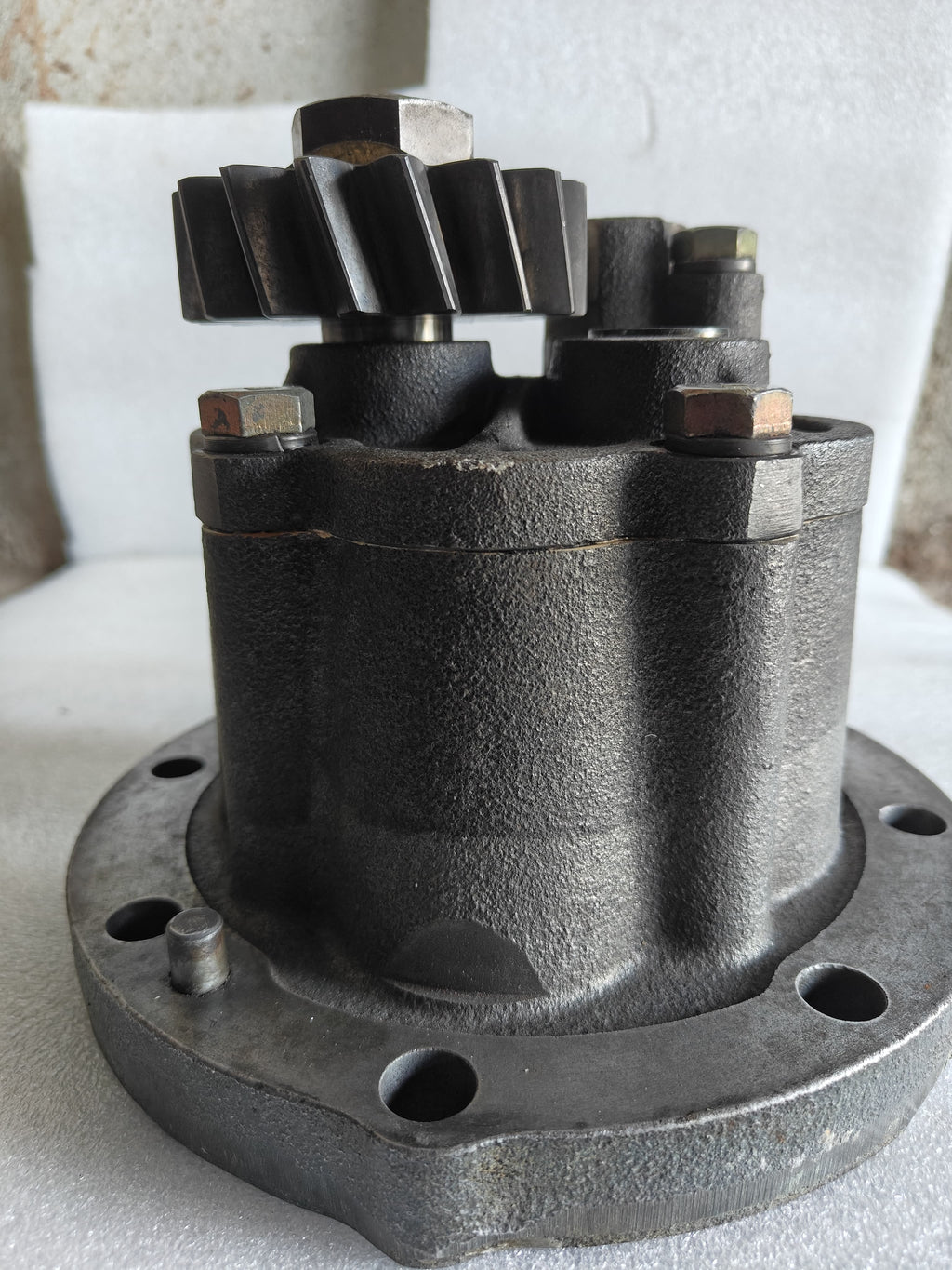 Yanmar M220 Oil Pump (Used)