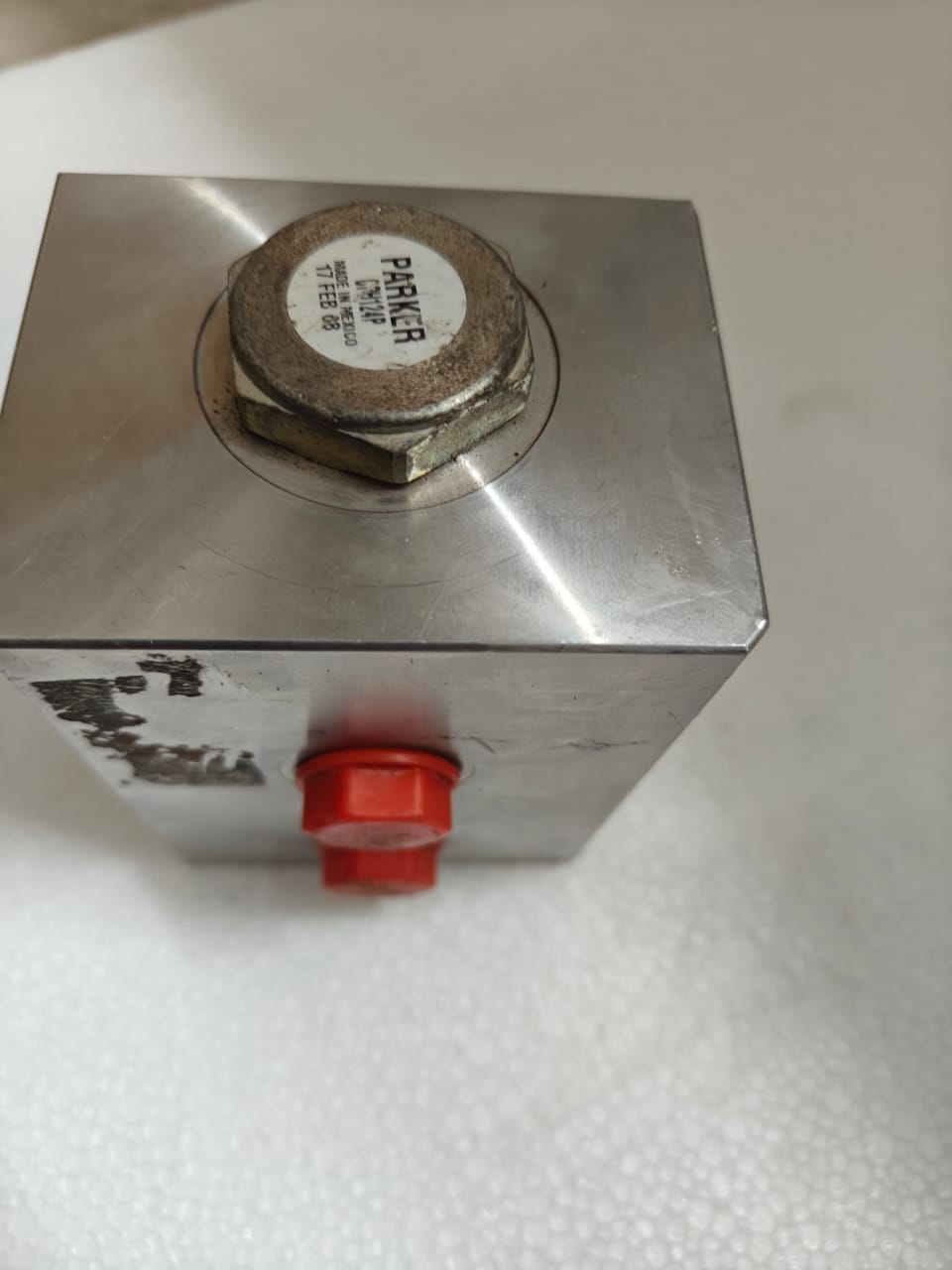 Parker Valve CPH124P (NEW) Made in Mexico