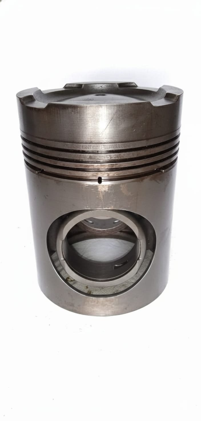 MAN B&W 28/32 Piston