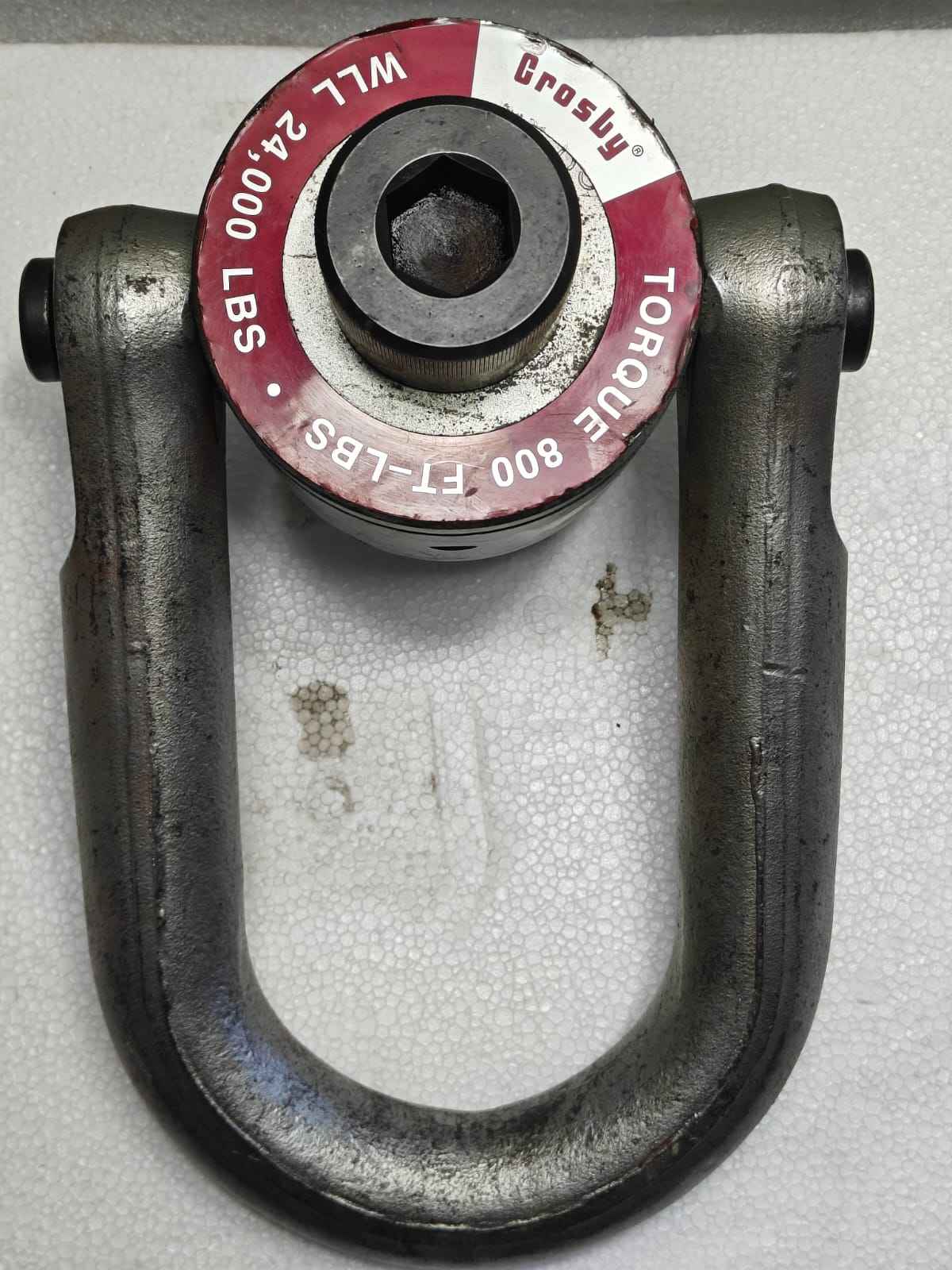 Crosby Swivel Hoist Ring 24,000 LBS WLL Torque: 800Ft-LBS