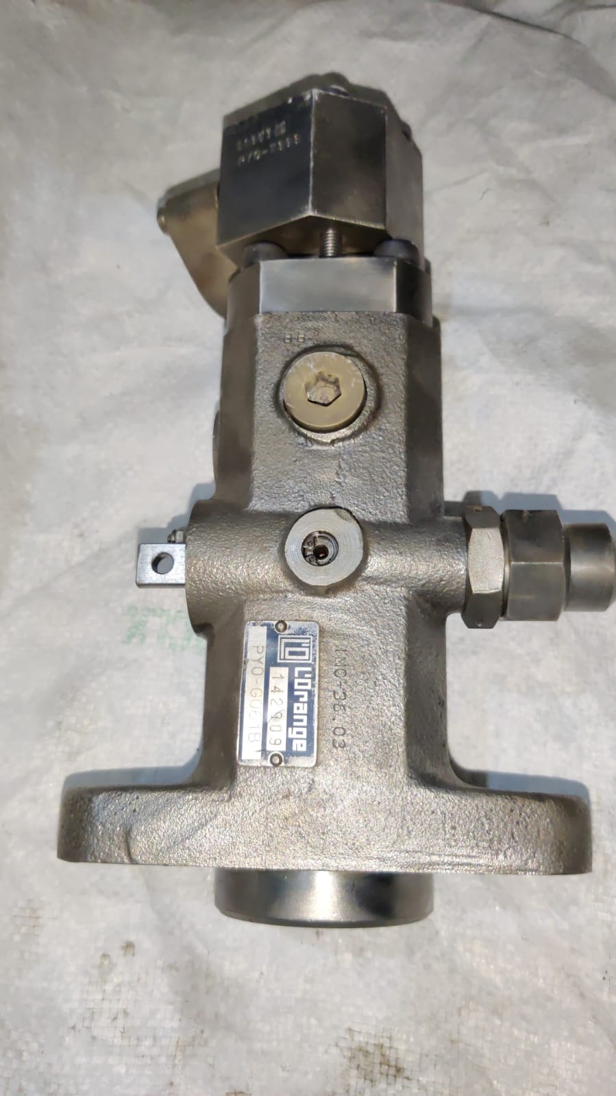MAN B&W 23/30 Fuel Pump