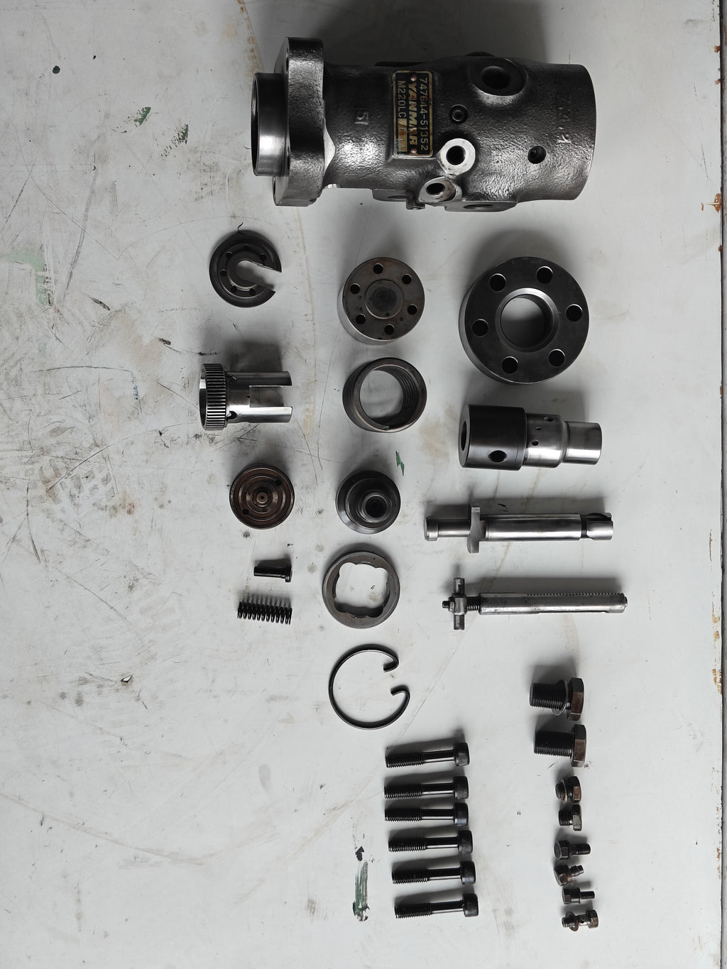 Yanmar M220 Fuel Pump