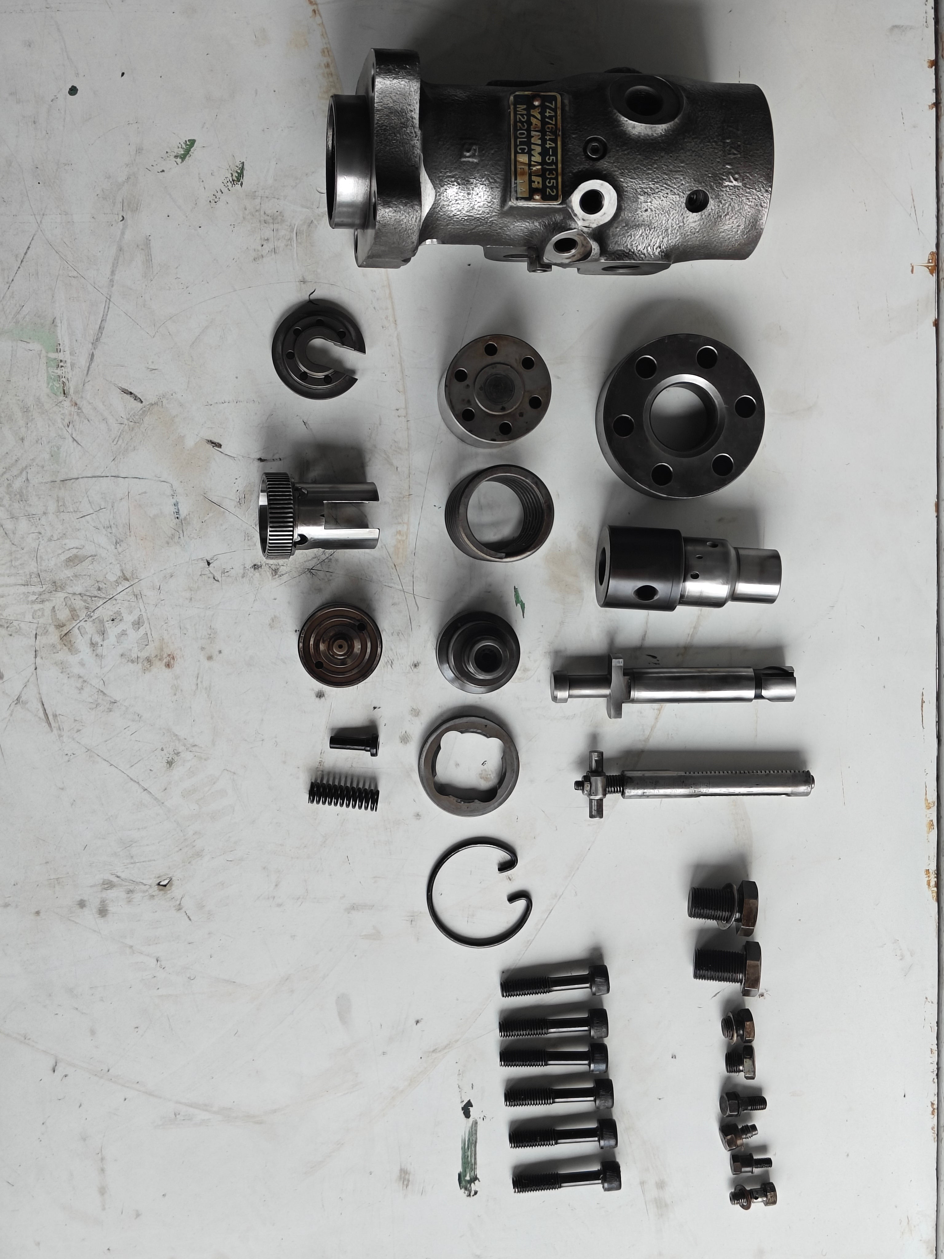 Yanmar M220 Fuel Pump