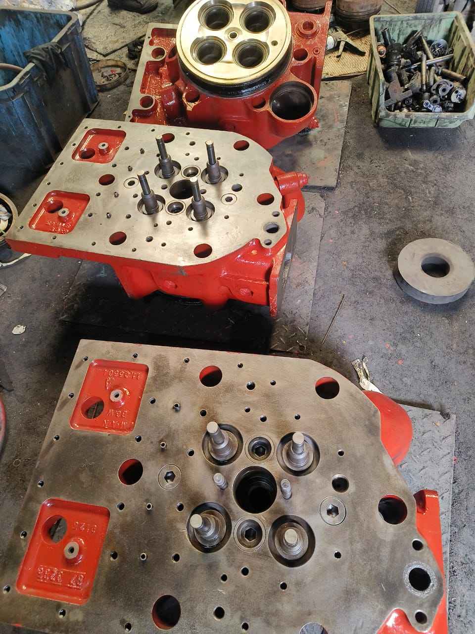 MAN B&W L28/32 Cylinder Head