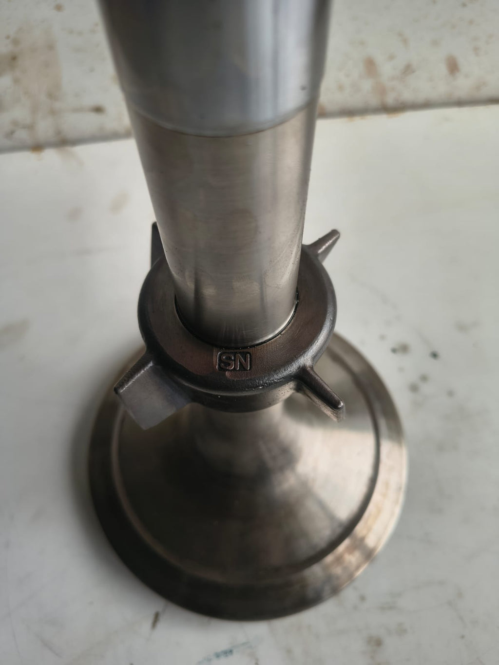 MAN B&W L35MC Valve