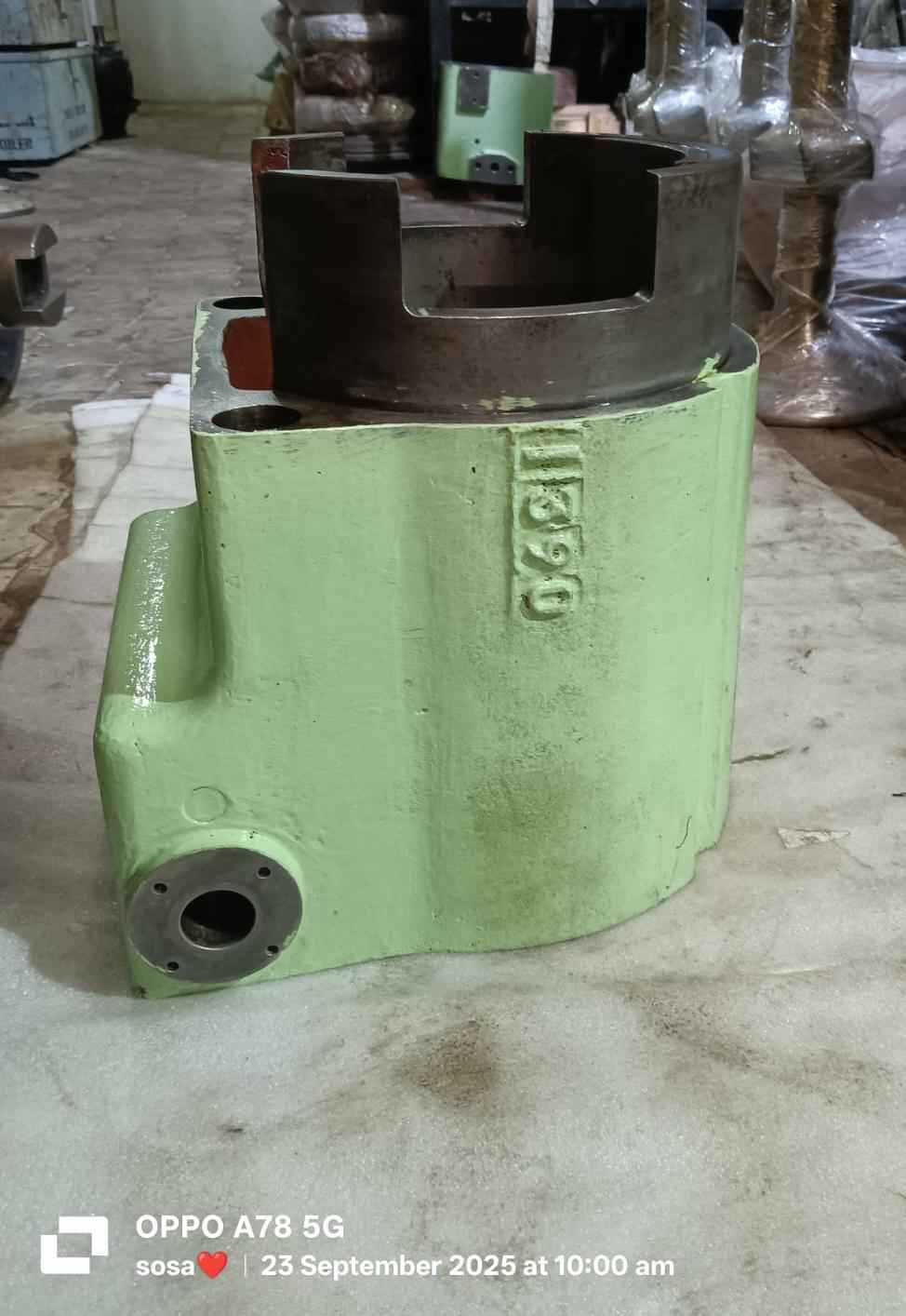 MAN B&W 6S50MC-C Bushing for Roller Guide