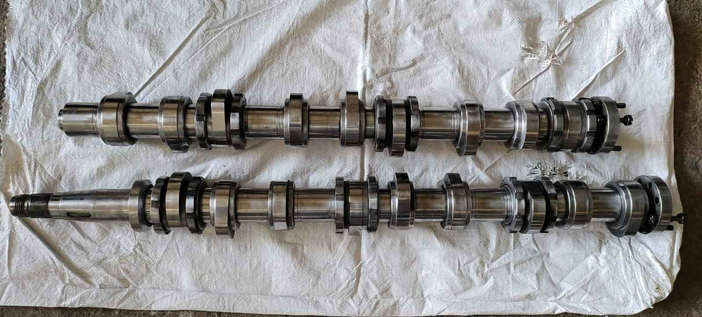 Diahatsu DL20 Camshaft