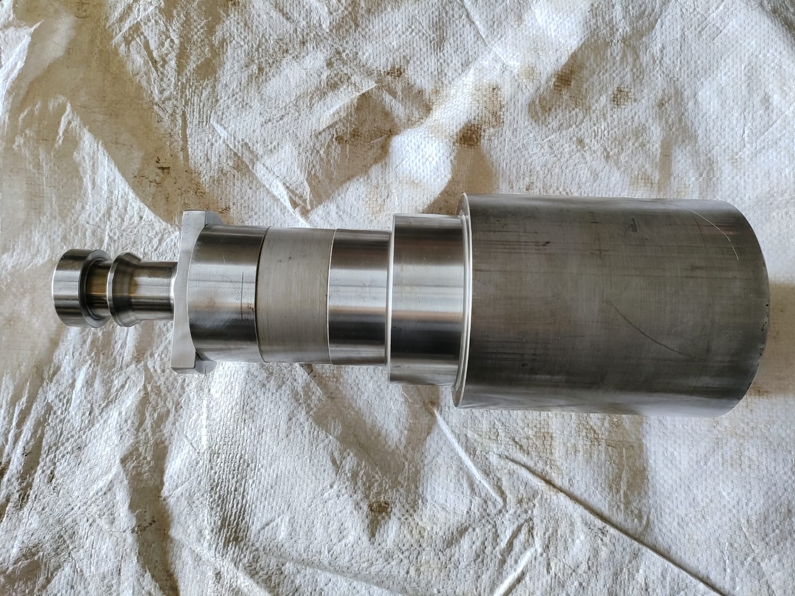 Sulzer RTA 48 Plunger (NEW)
