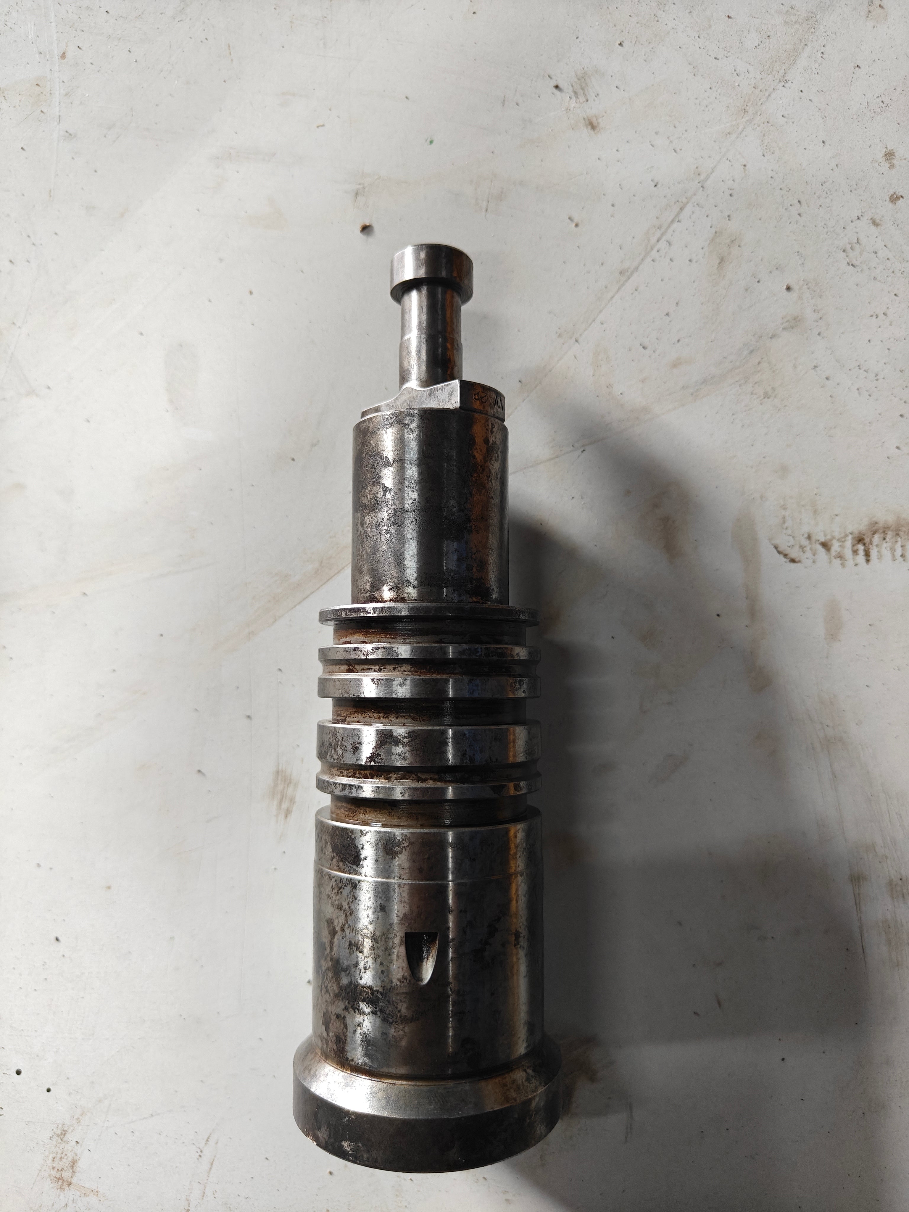 Daihatsu DL24 Plunger