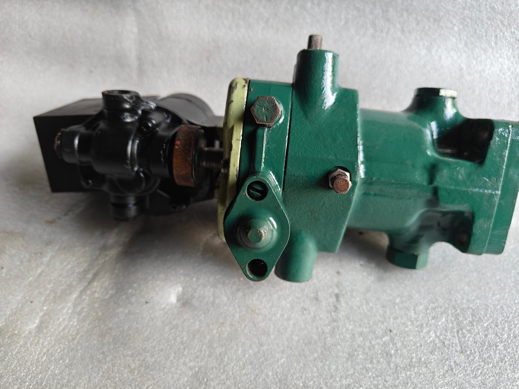 Woodward Governor Part no: 041820 Serial no: 1859031 With Motor