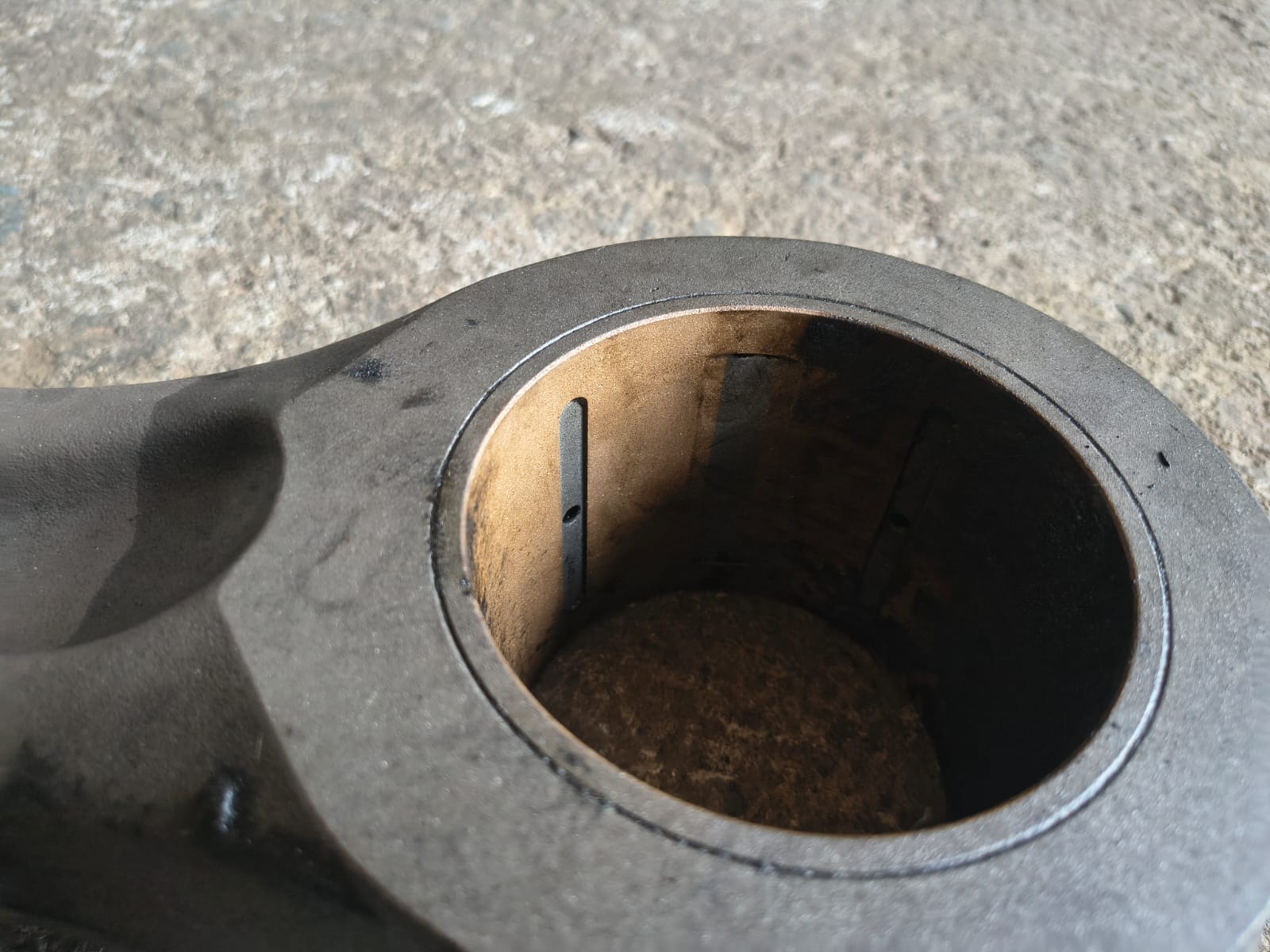 DAIHATSU DL 24 Connecting Rods