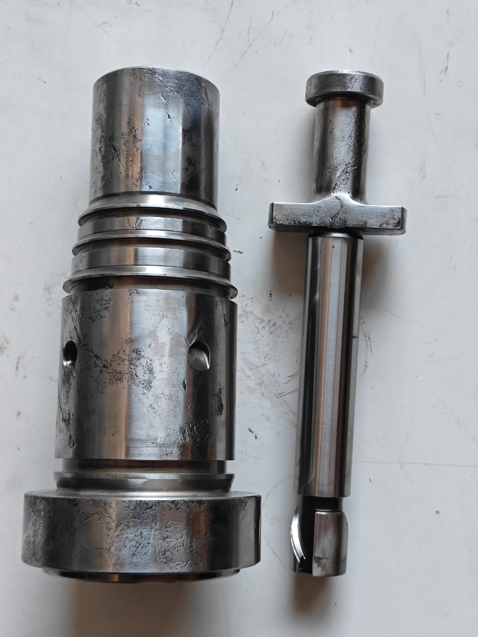 MAN B&W 27-38 Plunger NEW