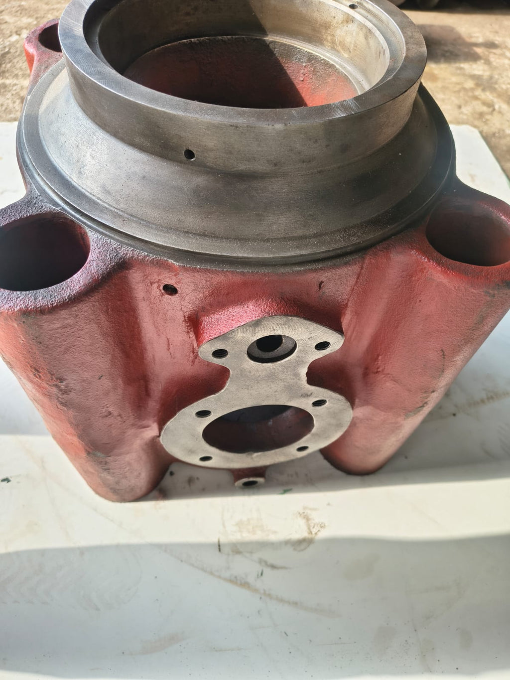 MAN B&W L35MC Valve Cage
